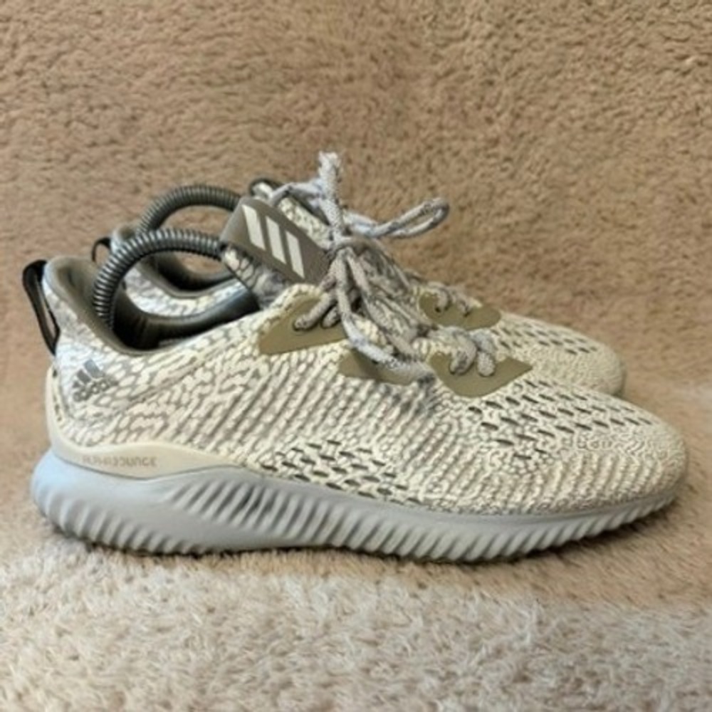 Adidas Alphabounce EM Aramis Mesh Knit Tan White Running Shoes BW1132 Womens 7